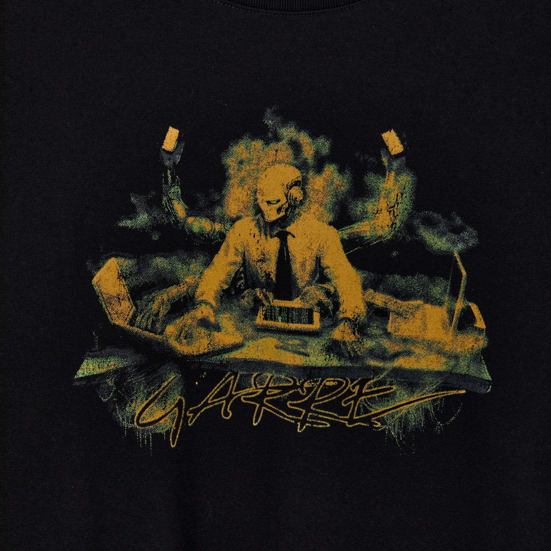 T-Shirt Working Like a Machine
