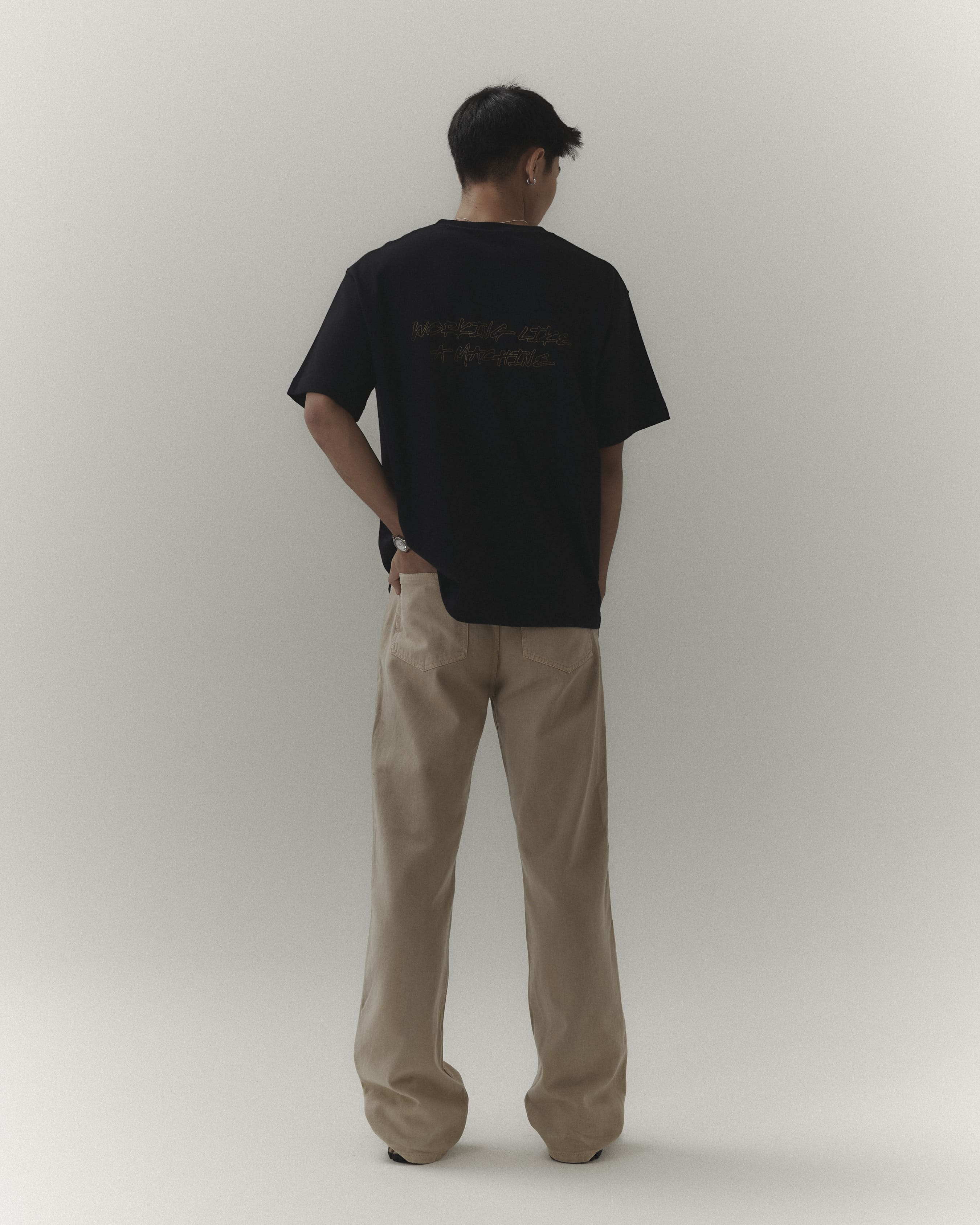 T-Shirt Working Like a Machine