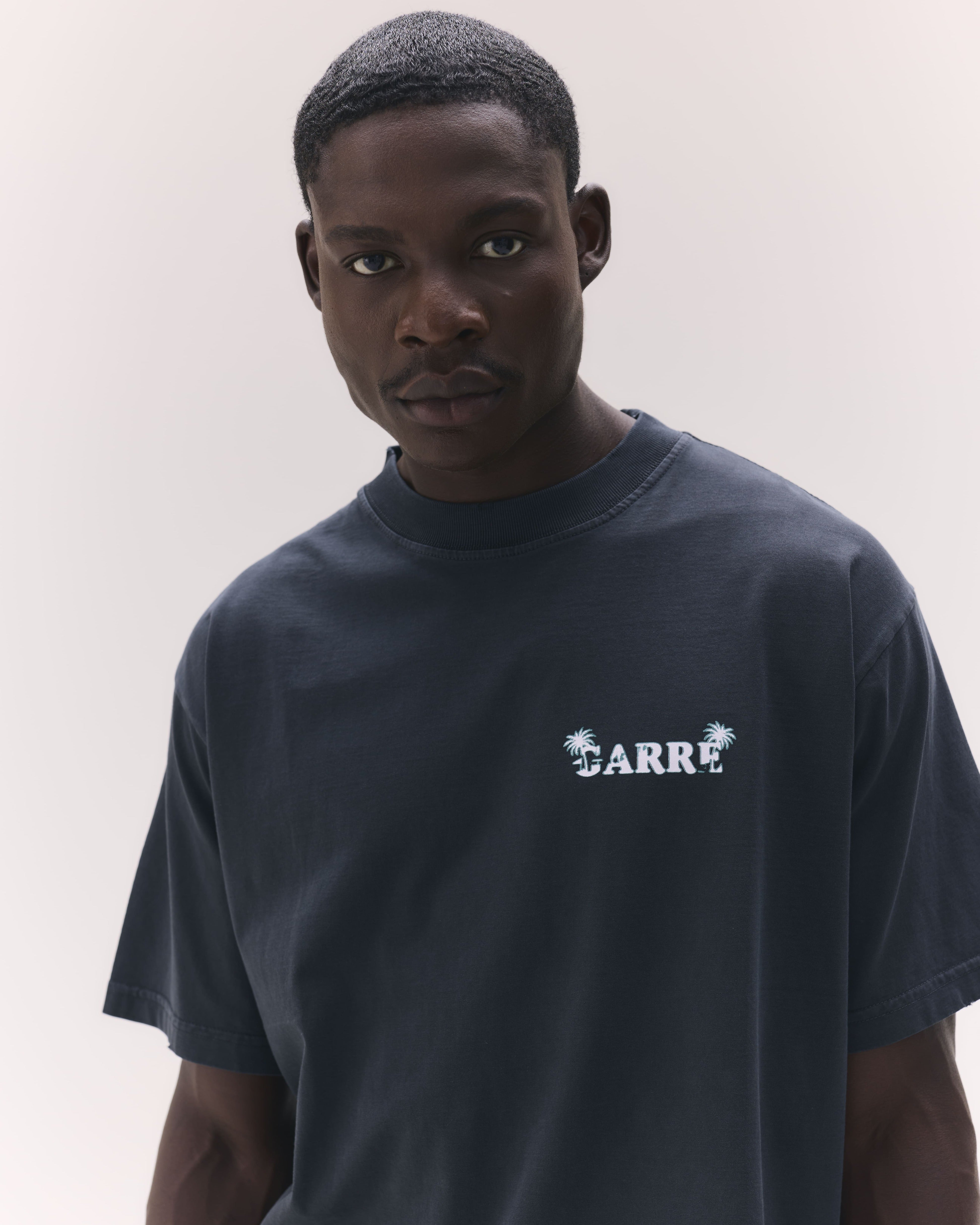 T-Shirt Resort
