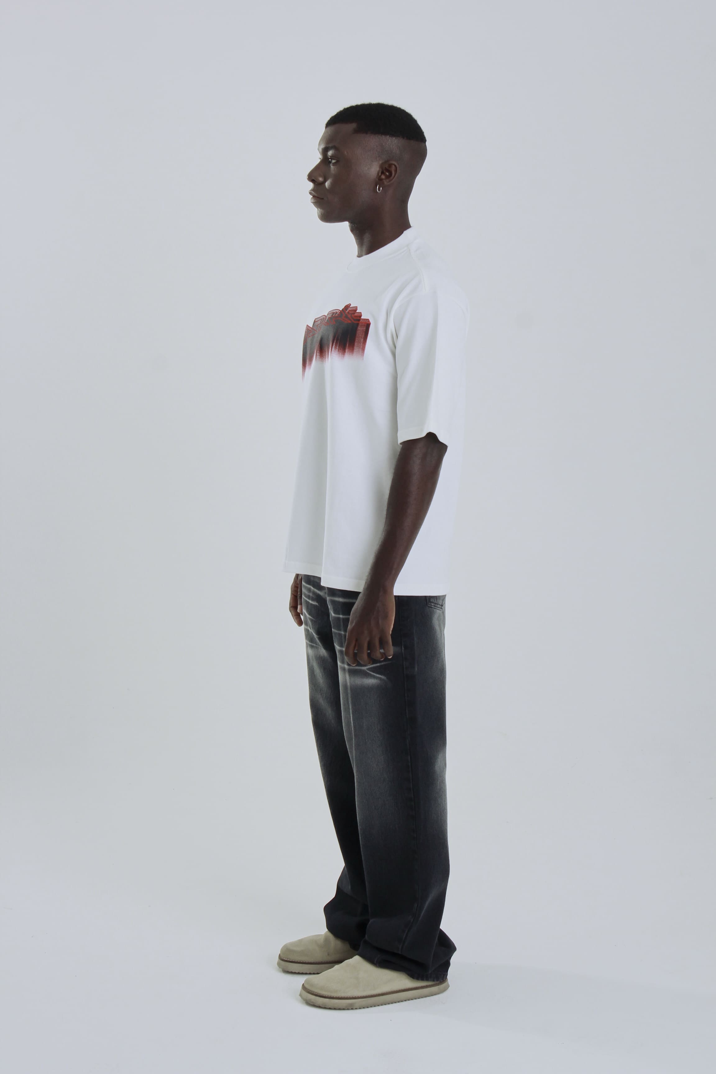 T-Shirt Layers Logo